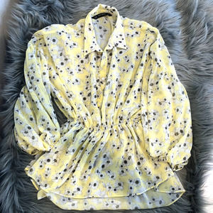 new zara yellow daisy floral gathered waist blouse size extra small XS
